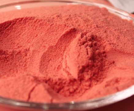 freeze-dried strawberry powder